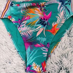 Swimsuit bottoms